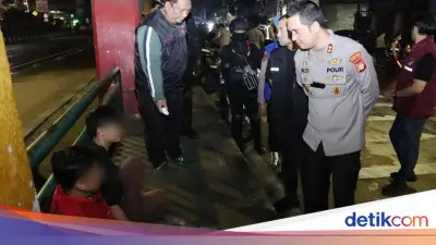 Patroli Polisi di Jakbar Amankan Dua Orang Bawa Obat Terlarang