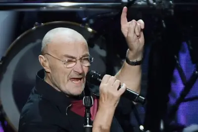 Phil Collins Ingin Kembali Berkarya Usai Sembuh dari Penyakit Serius
