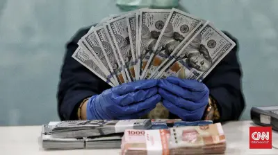 Pria di Jakbar Gelapkan Rp1,2 Miliar Modus Tukar Rupiah ke Dolar
