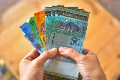 Ringgit Malaysia Menguat, 1 Dolar AS Kini Setara 3,97 Ringgit
