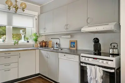 Tips Membersihkan Noda Lemak dan Minyak Mem bandel di Dapur Usai Idul Adha