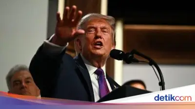Trump Ancam Iran: Serahkan Debu Nuklir atau Hancurkan