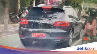 Viral Porsche Macan Berpelat Dinas TNI, Begini Klarifikasi Kapuspen