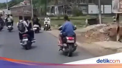 Viral Siswa SMP di Gowa Konvoi Bawa Senjata Tajam, 31 Diamankan