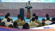 4 Momen Prabowo Disuguhi Tumpukan Uang Triliunan Hasil Rampasan