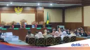7 Terdakwa Pemerasan Sertifikat K3 Dituntut 4,5 hingga 7 Tahun Penjara