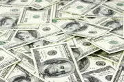 9 Mata Uang Lebih Kuat dari Dolar AS, Rupiah Terus Melemah