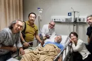 Aktor Senior Tyo Pakusadewo Dilarikan ke Rumah Sakit