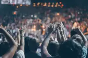 Apa Itu Blue Dot Fever? Fenomena Tiket Konser Tak Laku di Internet