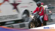 Bubur Racing Tambun: Kisah Pedagang Bubur yang Kebut-kebutan Demi Sarapan Warga Jakarta