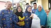Bupati Serang Salurkan Bantuan Pangan Bapanas, Penerima Naik Tiga Kali Lipat