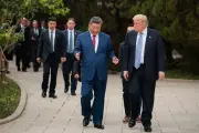 Cek Fakta: Foto Trump, Musk, dan Jensen Huang Gabung PKC adalah Hoaks