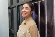 Dewi Perssik Geram dengan Kabar Hoaks Kematiannya yang Viral