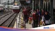 Evakuasi Lokomotif Tergelincir di Senen Selesai, Operasional KA Normal