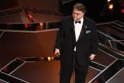 Guillermo del Toro Alami Pengalaman Lihat UFO saat Remaja