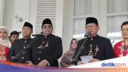 Hardiknas, Pramono Putihkan 2.026 Ijazah Siswa di Jakarta