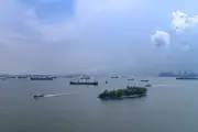 Hoaks! Pemerintah Terapkan Tarif Kapal di Selat Malaka