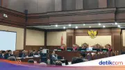 Jaksa Protes Pertanyaan Pengacara Nadiem di Sidang Tipikor