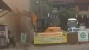 Jalan Lenteng Agung Ambles, Rano Karno Peringatkan Potensi Sinkhole di Jakarta Lain