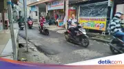 Jalan Rusak ke Stasiun Citayam Depok Mulai Diperbaiki