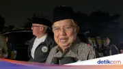 JK Melayat ke Rumah Duka Ryamizard, Kenang Peran Penting di Tsunami Aceh