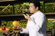 Kanal YouTube Chef Anh Sung Jae Ditutup Sementara Akibat Kontroversi