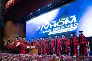 Keberagaman Lulusan Wisuda UPH: Figur Publik hingga Aparatur Negara