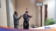 King Cobra 4 Meter Masuk Kantor BRIN Tangsel, Evakuasi Menegangkan