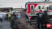 KRL Duri-Tangerang Berhenti Mendadak, Penumpang Dengar Tiga Ledakan