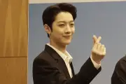 Lai Guanlin Reuni Virtual dengan Wanna One di Program Spesial