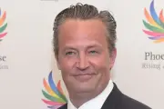 Lelang Barang Pribadi Matthew Perry Termasuk Naskah Friends