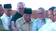 Mendagri Tito Dampingi Prabowo Resmikan 1.061 Koperasi Merah Putih