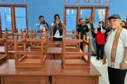 Mendikdasmen: Anggaran Pendidikan Tak Hanya untuk MBG, Revitalisasi Jalan Terus