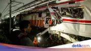 Menhub Ungkap Kronologi Lengkap Tabrakan KRL dan KA Argo Bromo di Bekasi