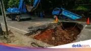 Perbaikan Jalan Amblas Lenteng Agung Dimulai Malam Ini, Dikebut 3 Hari