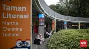 Pesona Taman Literasi Martha Tiahahu dan Fenomena 'Dikit-dikit ke Blok M'