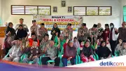 Polda Sumsel Gelar Cek Kesehatan dan Bansos di Panti Jompo Musi Rawas