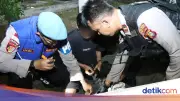 Polres Jakpus Amankan 11 Orang Bawa Sajam dan Obat Terlarang