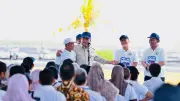 Prabowo Bercanda Reshuffle Zulhas Usai Salah Beri Informasi Nama Desa