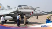 Prabowo Serahkan Enam Pesawat Rafale dan Radar ke TNI AU