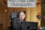 Rahasia Masa Muda Stephen Hawking yang Tersembunyi di Catatan Ayahnya