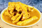Resep Gulai Ayam Gurih dan Empuk Kaya Rempah Khas Minang
