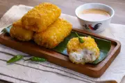 Resep Risol Mayo Antigagal, Tips Kulit Tipis dan Lentur