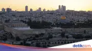 Sembilan Pemukim Israel Serbu Masjid Al-Aqsa, Serang Dua Penjaga