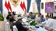 Seskab Teddy Ungkap Isi Pertemuan Prabowo dengan Tokoh Ekonomi