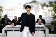 Song Joong Ki Kembali ke KBS Setelah Hampir 10 Tahun Lewat Drama Love Cloud
