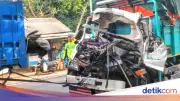 Tabrakan 2 Truk di Pantura Situbondo, Balita 5 Tahun Tewas Terjepit