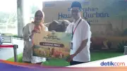 TelkomGroup Salurkan 910 Hewan Kurban ke Masyarakat di Seluruh Indonesia