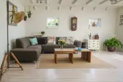 Tips Atur Furnitur di Ruang Tamu Kecil, Lebih Mudah dan Hemat Biaya