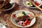 Tips Sehat Konsumsi Daging Idul Adha untuk Cegah Kolesterol
